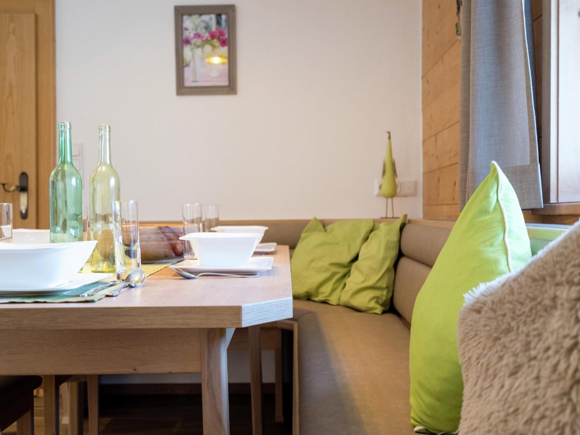 Cozy Feel Good Holiday Apartment In 레오강 외부 사진